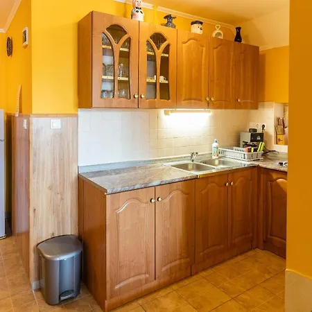 Apartment Gal Apartmanhaz