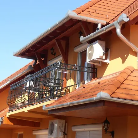 Gal Apartmanhaz Harkány