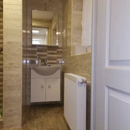 Gal Apartmanhaz