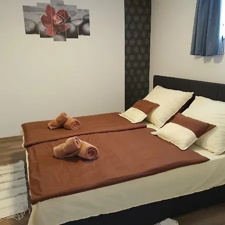 Gal Apartmanhaz