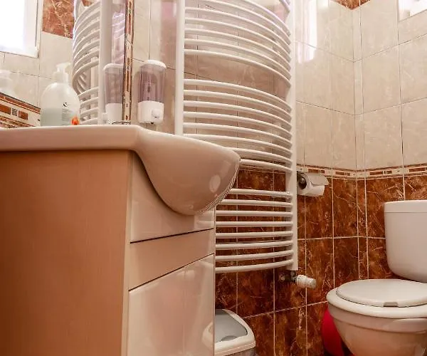 Lejlighed Gal Apartmanhaz *