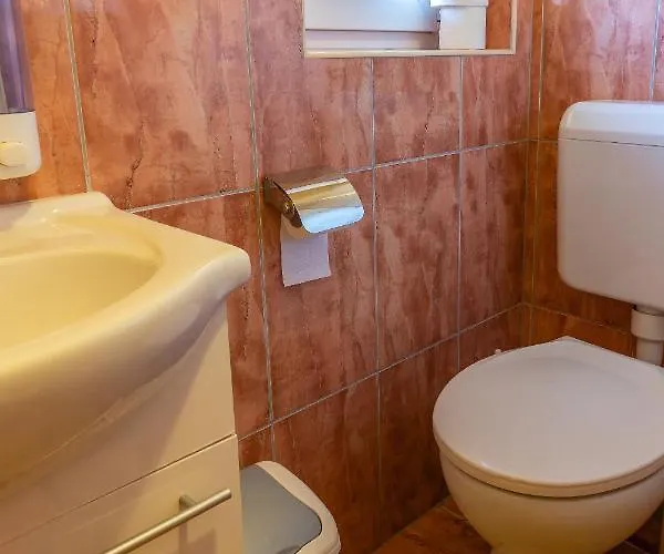 Gal Apartmanhaz * Harkány