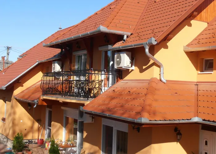 Lejlighed Gal Apartmanhaz