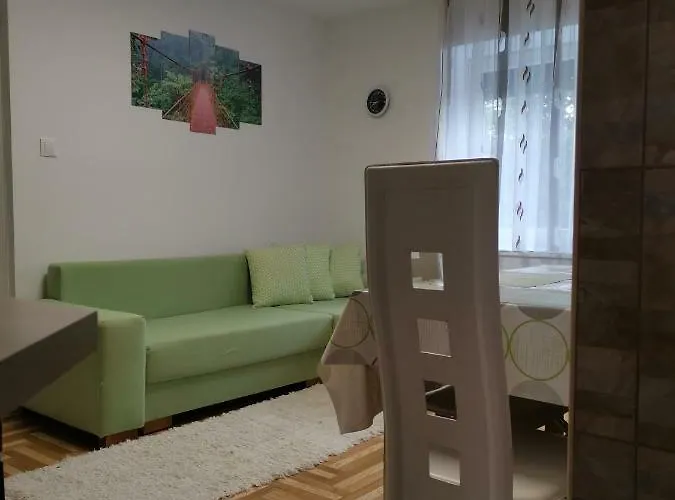 Gal Apartmanhaz * Harkány